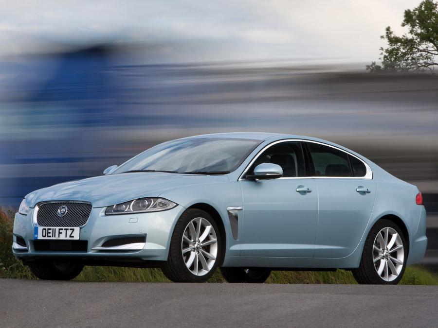  Jaguar XF 2.2 Diesel 2011 года  (UK) (фото 3 из 18)